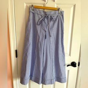 J Crew Blue & White Striped flared Capris -Size 6